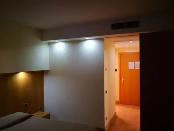 Comfort Tek Büyük veya İki Ayrı Yataklı Oda