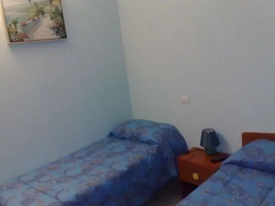 Tek Büyük veya İki Ayrı Yataklı Oda