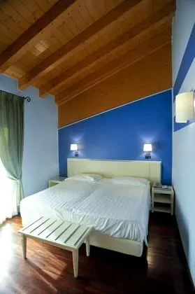 Tek Büyük veya İki Ayrı Yataklı Oda