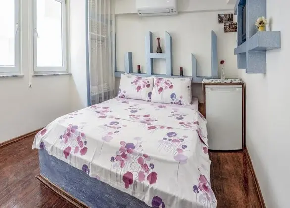Çift Kişilik, Şehir Manzaralı
