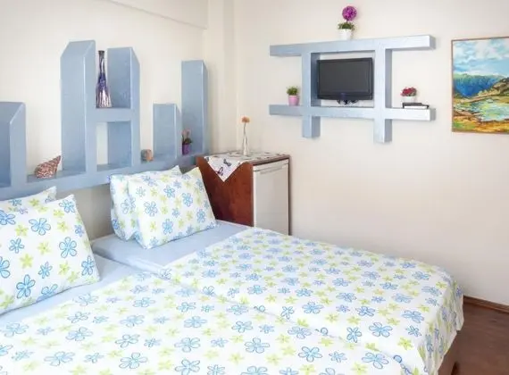 Twin, Şehir Manzaralı