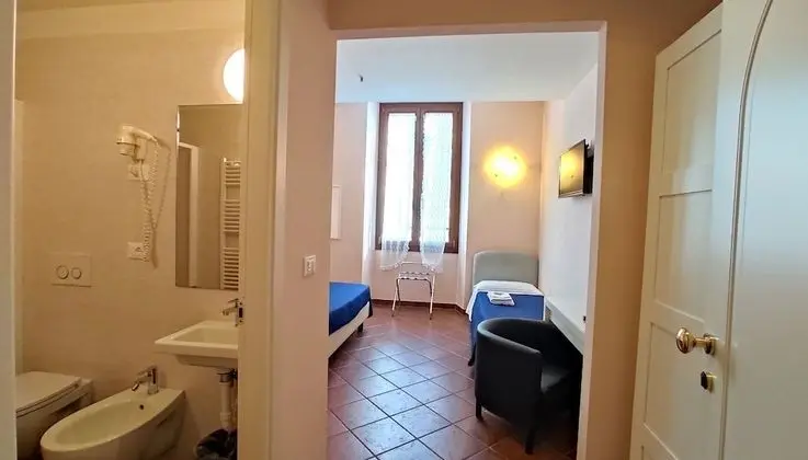 Comfort Üç Kişilik Oda, Birden Çok Yatak, Sigara İçilmez, Özel Banyo
