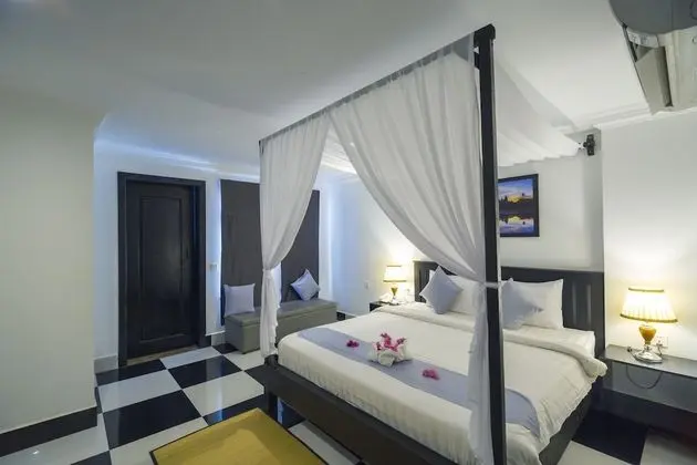 Deluxe Double Room, City View