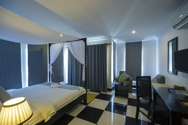 Deluxe Double Room, City View