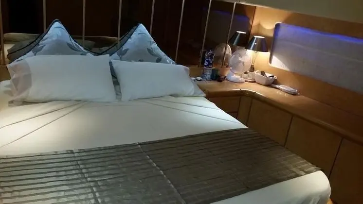 Luxury Oda (MASTER BEDROOM)