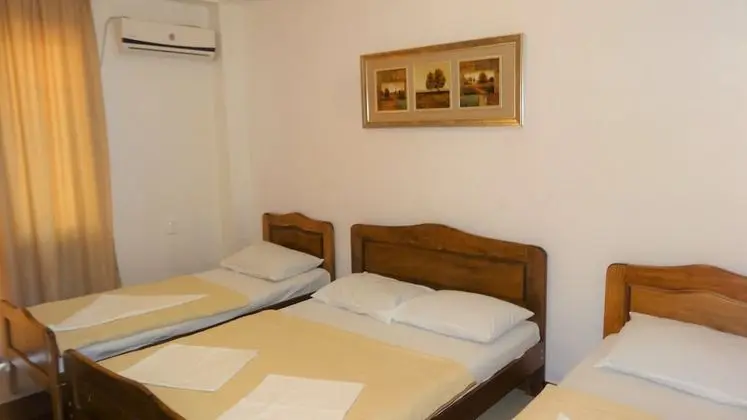 Standard Dört Kişilik Oda, Balkon
