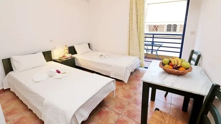 Comfort Tek Büyük Yataklı Oda