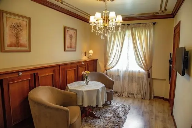 Family Dağ Evi, Kişiye Özel Havuzlu