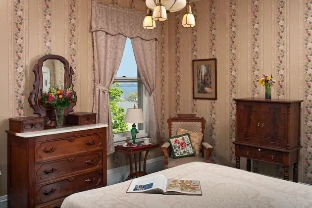 Rittenhouse Room I