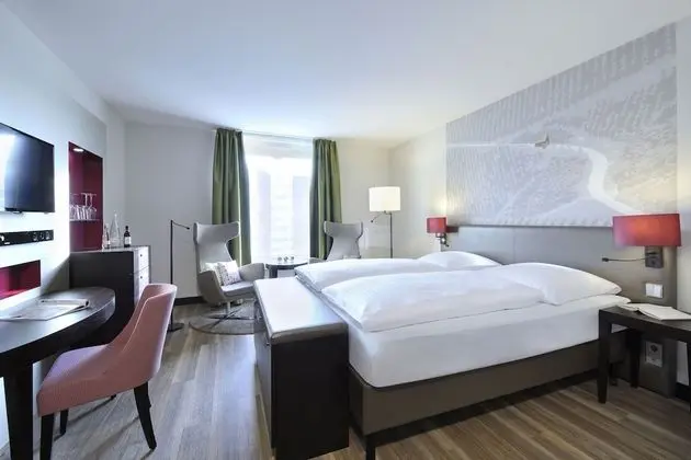 Comfort Tek Büyük Yataklı Oda