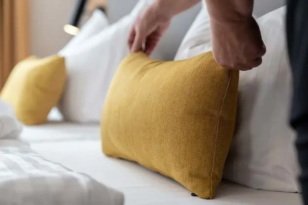 Comfort Tek Büyük Yataklı Oda