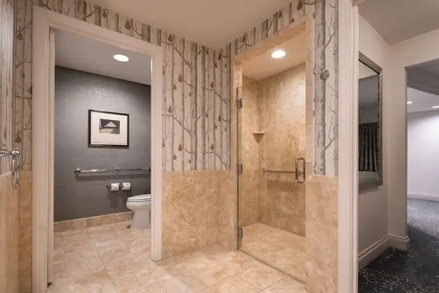 Oda, 1 En Büyük (King) Boy Yatak, Şehir Manzaralı (Mobility/Hearing Accessible, Tub)