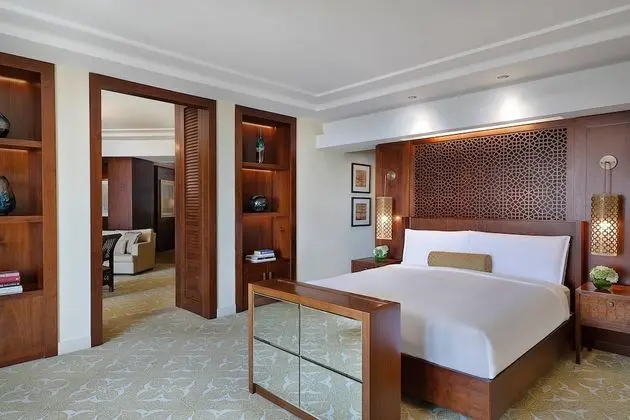 One Bedroom Club Suite