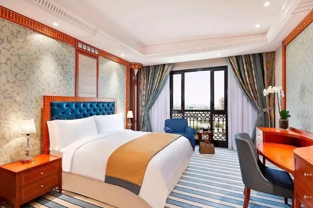 Deluxe Oda, 1 En Büyük (King) Boy Yatak, Şehir Manzaralı