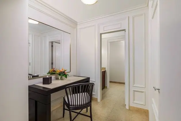 Club Süit, 1 En Büyük (King) Boy Yatak, Okyanusa Sıfır