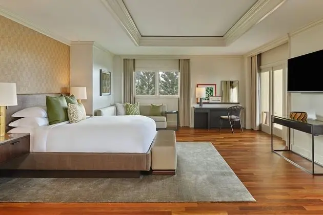 Club Süit, 1 En Büyük (King) Boy Yatak, Okyanusa Sıfır