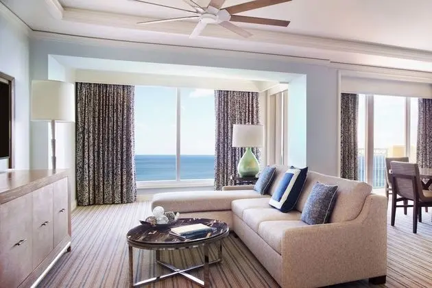 Presidential Süit, 2 Yatak Odası, Okyanusa Sıfır (High Floor)