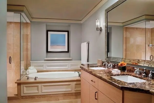 Presidential Süit, 2 Yatak Odası, Okyanusa Sıfır (High Floor)
