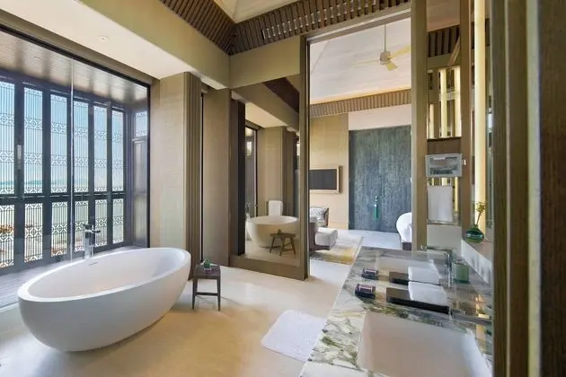 Villa, 3 Yatak Odası, Kişiye Özel Havuzlu, Okyanusa Sıfır (Mutiara, Oceanside)