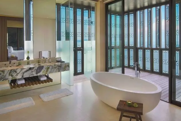 Villa, 3 Yatak Odası, Kişiye Özel Havuzlu, Okyanusa Sıfır (Mutiara, Oceanside)