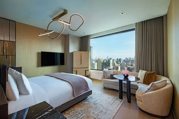 Club Oda, 1 En Büyük (King) Boy Yatak, Sigara İçilmez (Superior Room, Club Floor)
