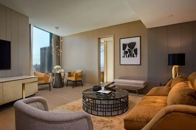 Club Süit, 1 Yatak Odası, Sigara İçilmez (Corner Madison Suite, High Floor)