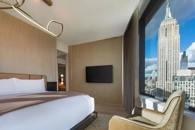 Club Süit, 1 Yatak Odası, Sigara İçilmez (Corner Madison Suite, High Floor)