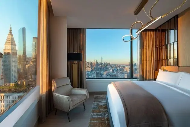 Club Süit, 1 Yatak Odası, Sigara İçilmez (Corner Madison Suite, High Floor)