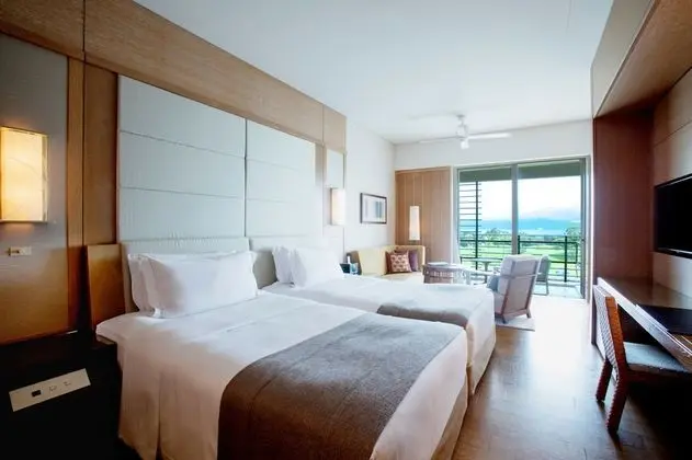 Oda, 2 Çift Kişilik Yatak, Balkon, Kısmi Deniz Manzarası
