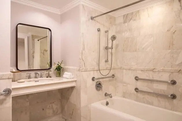 Oda, 1 En Büyük (King) Boy Yatak, Resort Manzaralı (Mobility Accessible, Tub)