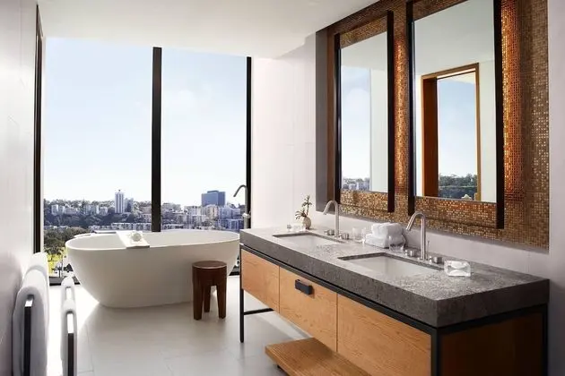 Oda, 1 En Büyük (King) Boy Yatak, Sigara İçilmez, Nehir Manzaralı (High Floor)