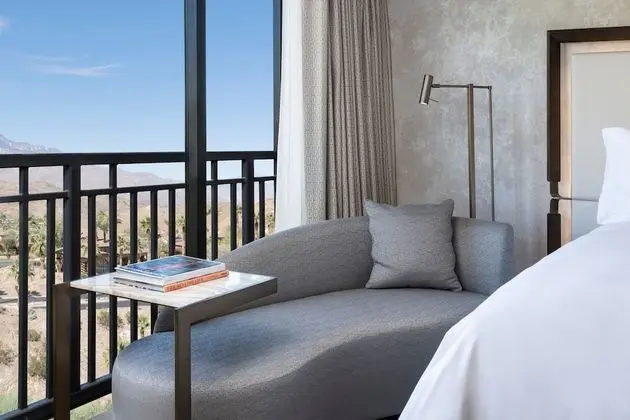 Deluxe Oda, 1 En Büyük (King) Boy Yatak, Balkon