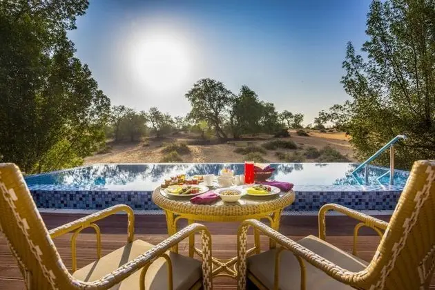 Villa, 1 En Büyük (King) Boy Yatak ve Çekyat, Sigara İçilmez