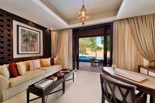Villa, 1 En Büyük (King) Boy Yatak ve Çekyat, Sigara İçilmez, Kişiye Özel Havuzlu