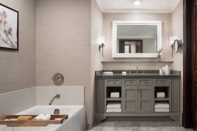 Club Oda, 1 En Büyük (King) Boy Yatak, Resort Manzaralı (Mobility Accessible, Tub)