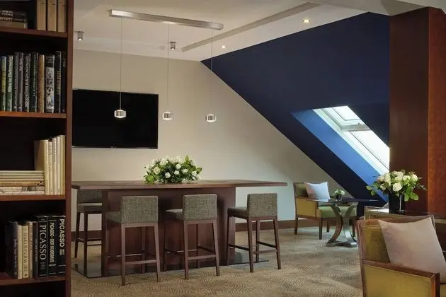 Premium Süit, 1 En Büyük (King) Boy Yatak (Premium Executive, Club Lounge Access)