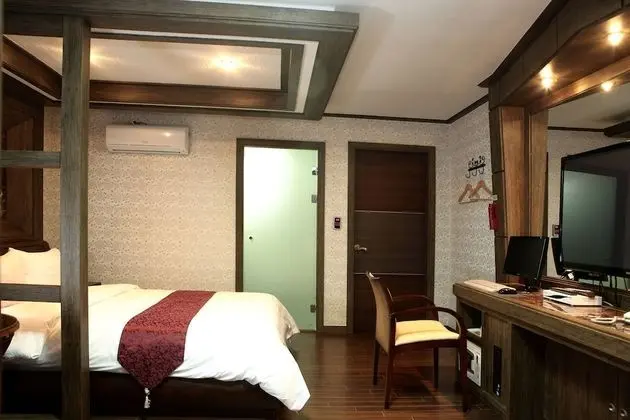 Standard Tek Büyük Yataklı Oda (Hotel Type)