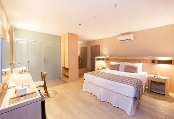 Executive Oda, Balkon, Kısmi Deniz Manzaralı