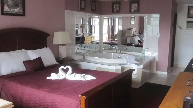 Honeymoon Süit, 1 Büyük (Queen) Boy Yatak, Sıcak Su Küveti