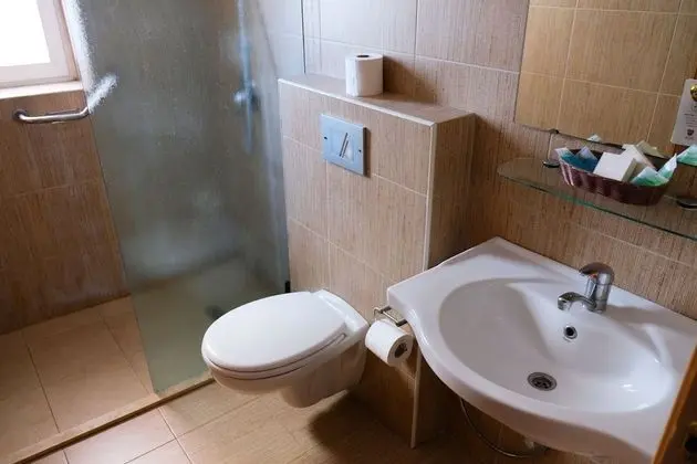 Standard Üç Kişilik Oda