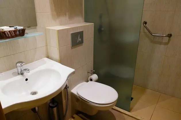 Standard Üç Kişilik Oda