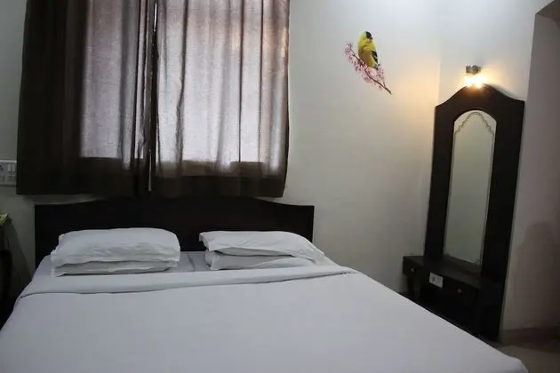 Deluxe Tek Büyük Yataklı Oda, 1 Çift Kişilik Yatak, Şehir Manzaralı