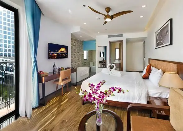 Suit King Size Bed