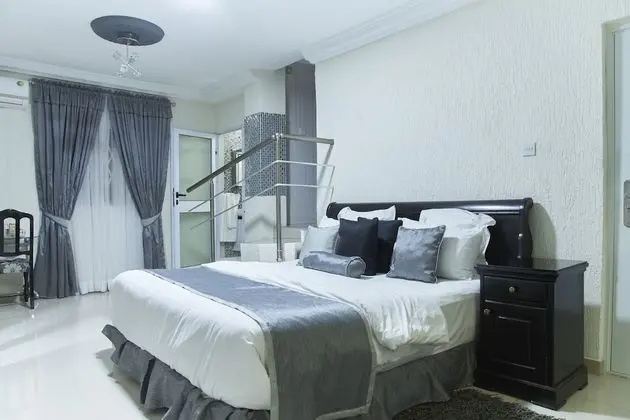Deluxe Tek Büyük Yataklı Oda, 1 Büyük (Queen) Boy Yatak, Küçük Mutfak