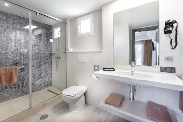 Standard Tek Büyük Yataklı Oda, Balkon