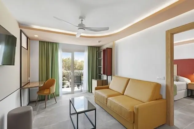 Junior Süit, Balkon (Standard)