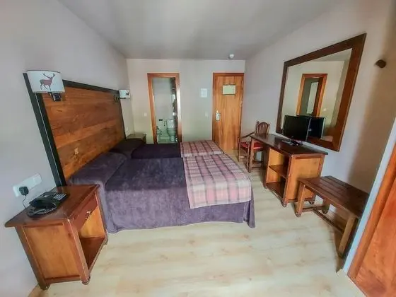 Tek Büyük Yataklı Oda, Balkon