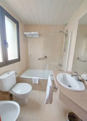 Tek Büyük Yataklı Oda, Balkon