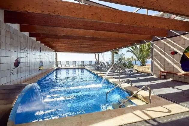Tek Büyük Yataklı Oda, Deniz Manzaralı (2 Adults + 1 Child - Spa Access)