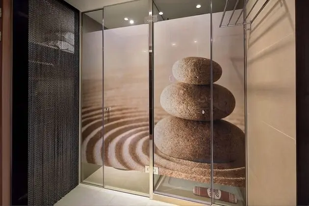 Tek Büyük Yataklı Oda, Deniz Manzaralı (2 Adults - Spa Access)